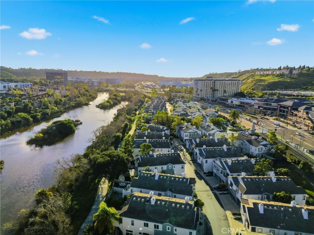 Photo #21: PT26037521 Listing: Photo #21