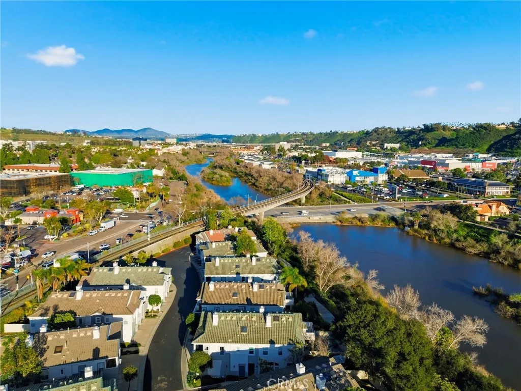 Photo #22: PT26037521 Listing: Photo #22