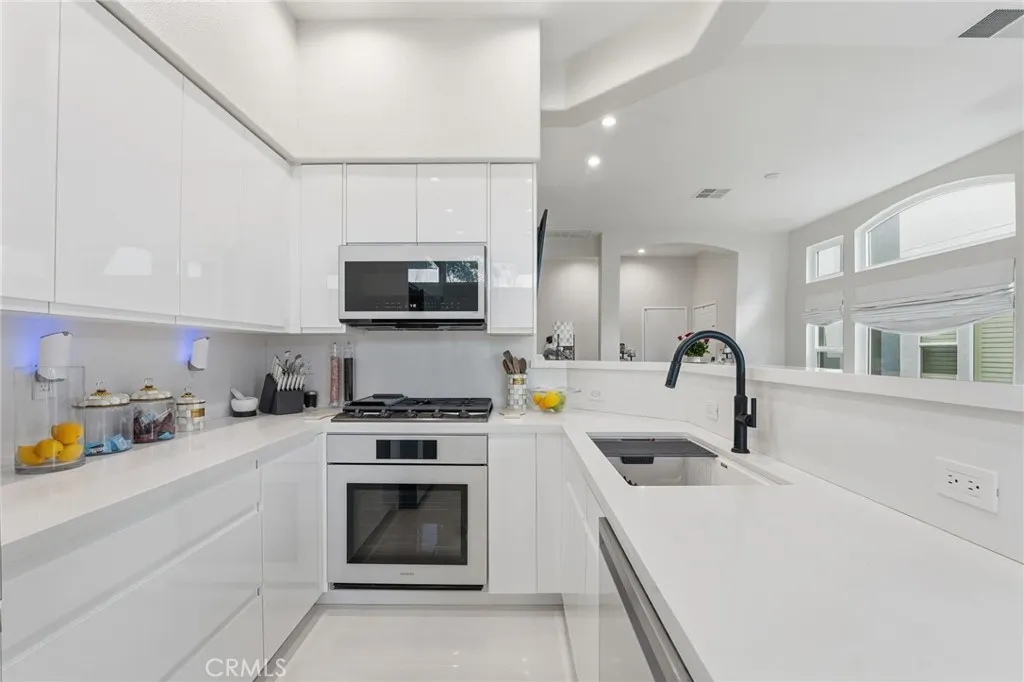 Photo #2: PT26037521 Listing: Photo #2