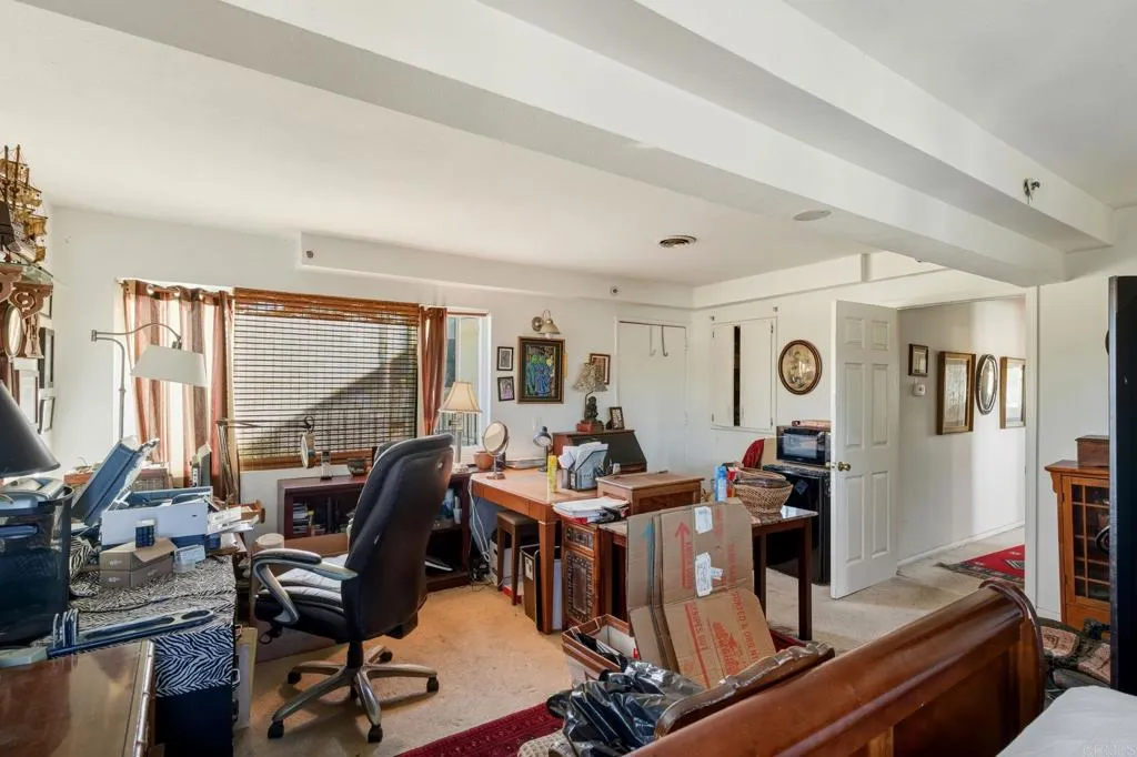 https://cdn.realtyfeed.com/cdn/127/306648043/0b06178b79c5338a99a547e9c6393e31.webp
