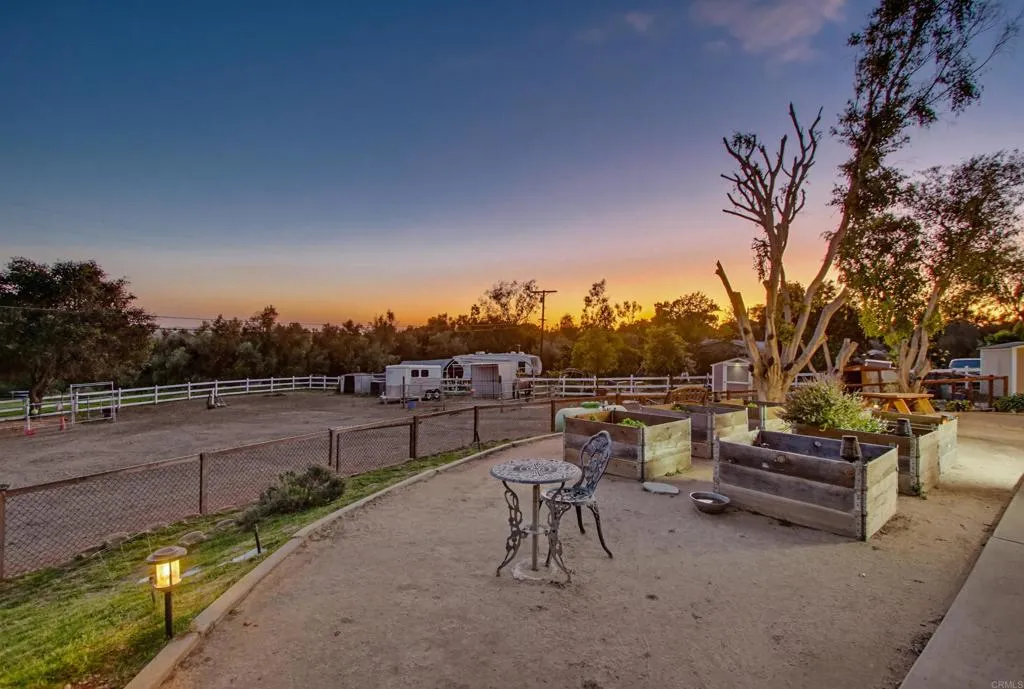 https://cdn.realtyfeed.com/cdn/127/306648096/2eb00c102d5a0e9240cfde61308f6907.webp