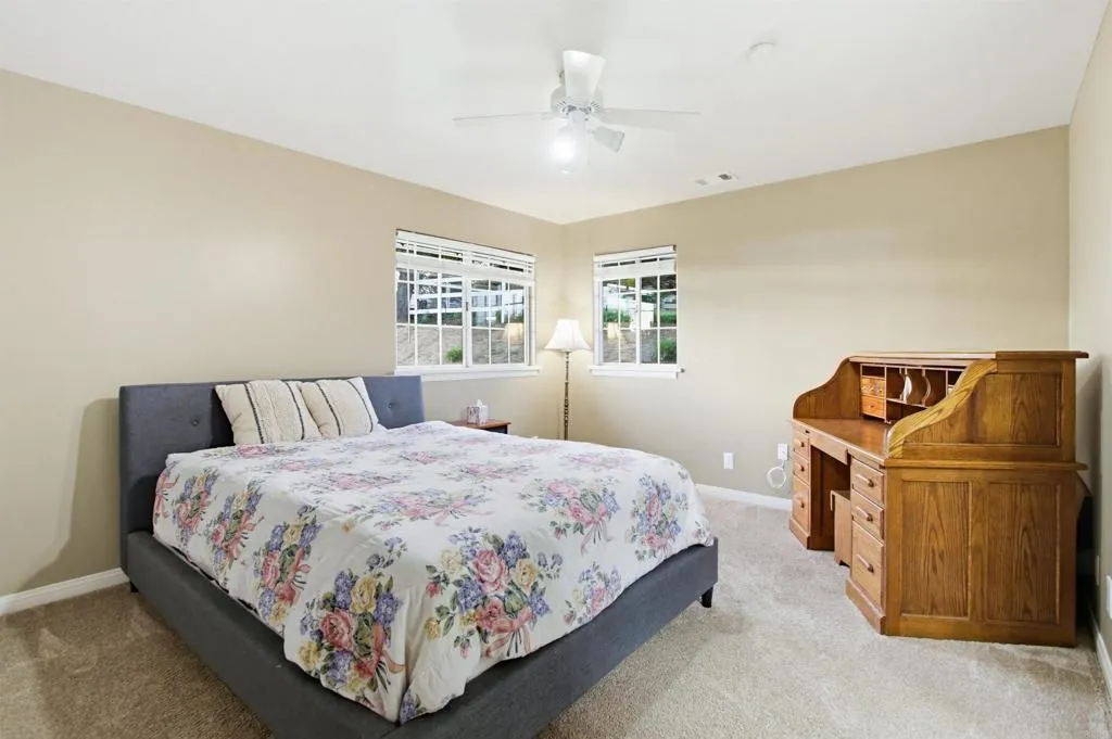 https://cdn.realtyfeed.com/cdn/127/306648096/5062eaa7c6e7d0c645471b742bb1a4ce.webp