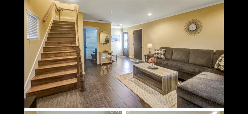 523 Fischer Street, Glendale, CA 91205 - Photo 3 of 12, Glendale, CA