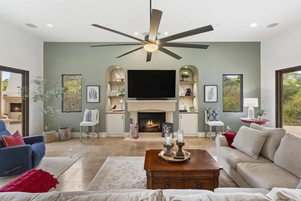 https://cdn.realtyfeed.com/cdn/127/306648130/0ebbe79752f98b25f26e515d3a3a3d43.webp