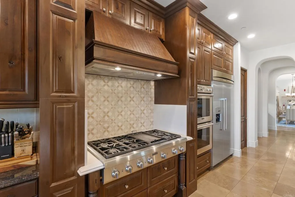 https://cdn.realtyfeed.com/cdn/127/306648130/51eb5b138e3bbc450b1097e392cf1f85.webp