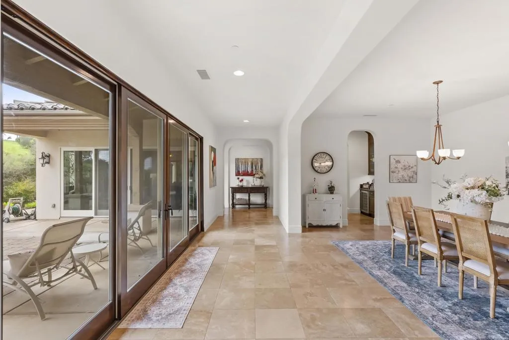 https://cdn.realtyfeed.com/cdn/127/306648130/5d7f90c6420241c274efbe0b2ef8f838.webp