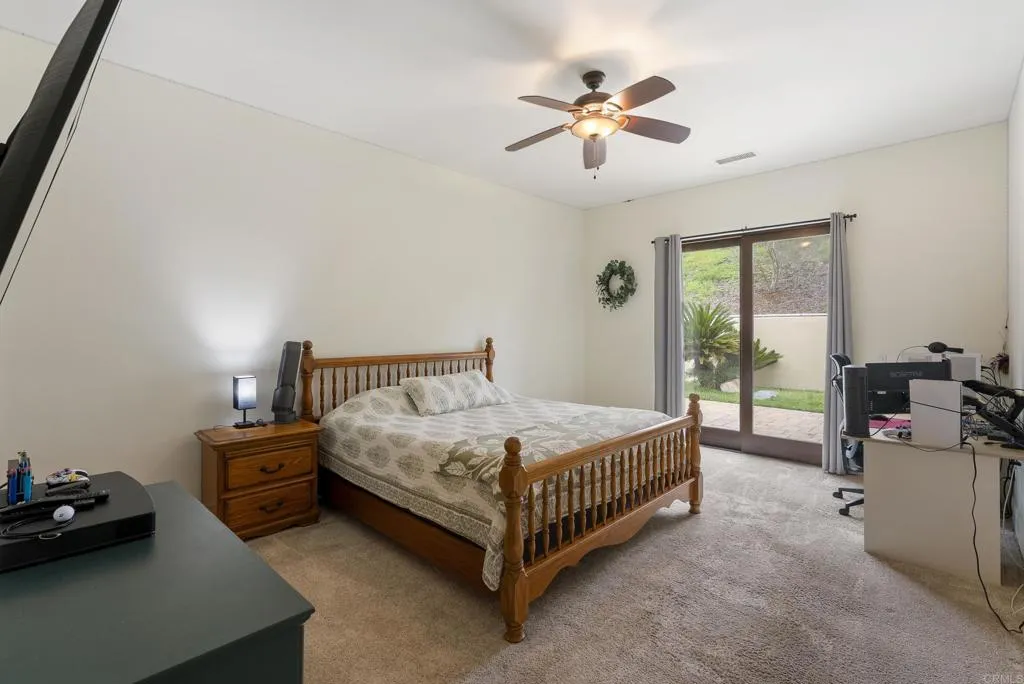 https://cdn.realtyfeed.com/cdn/127/306648130/95fec3ee19af49386cff71408a785bbb.webp