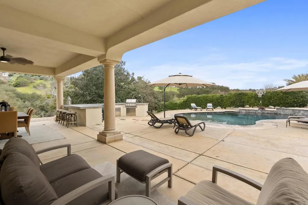 https://cdn.realtyfeed.com/cdn/127/306648130/b14460f74ffd6c6ac115e895c3fc0474.webp
