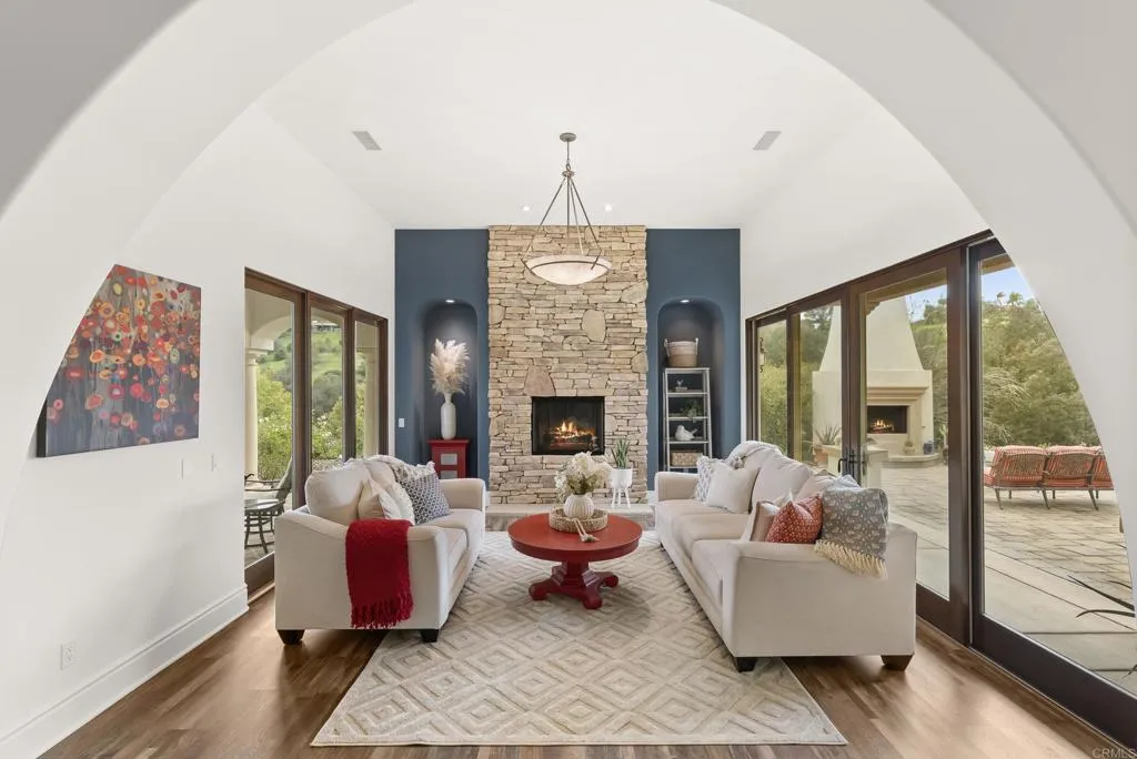 https://cdn.realtyfeed.com/cdn/127/306648130/ee96dd070fa05a6a09c9cf1abba4073a.webp