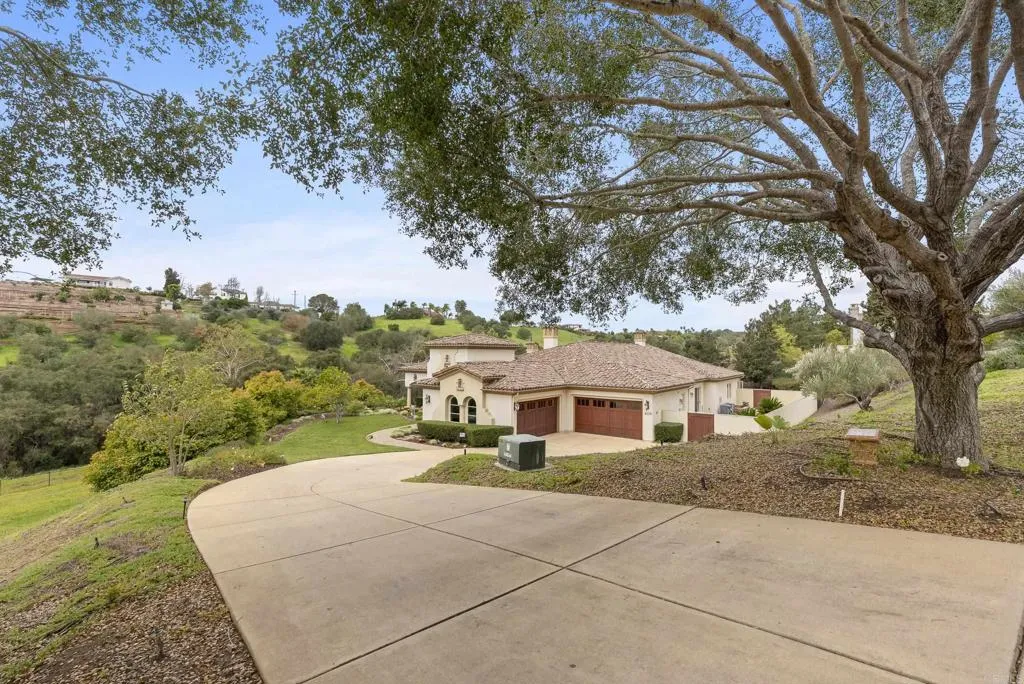 https://cdn.realtyfeed.com/cdn/127/306648130/f0f6febc88b90251ffa0926e885cbc2d.webp