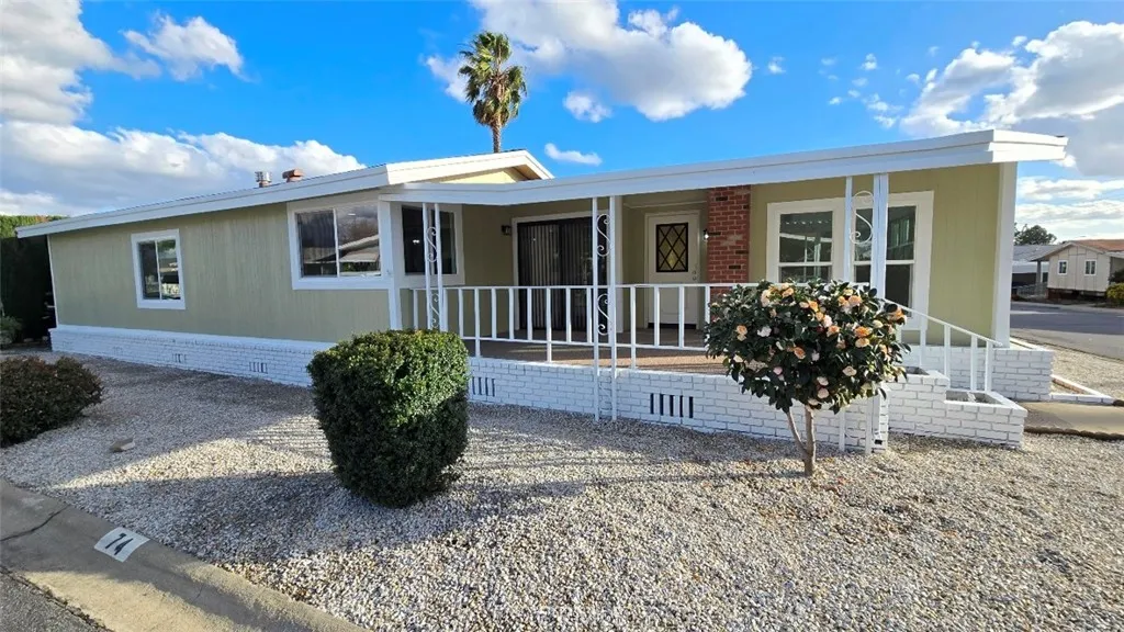 929 E Foothill Blvd Spc 74, Upland, CA 91786 - Main photo, Upland, CA