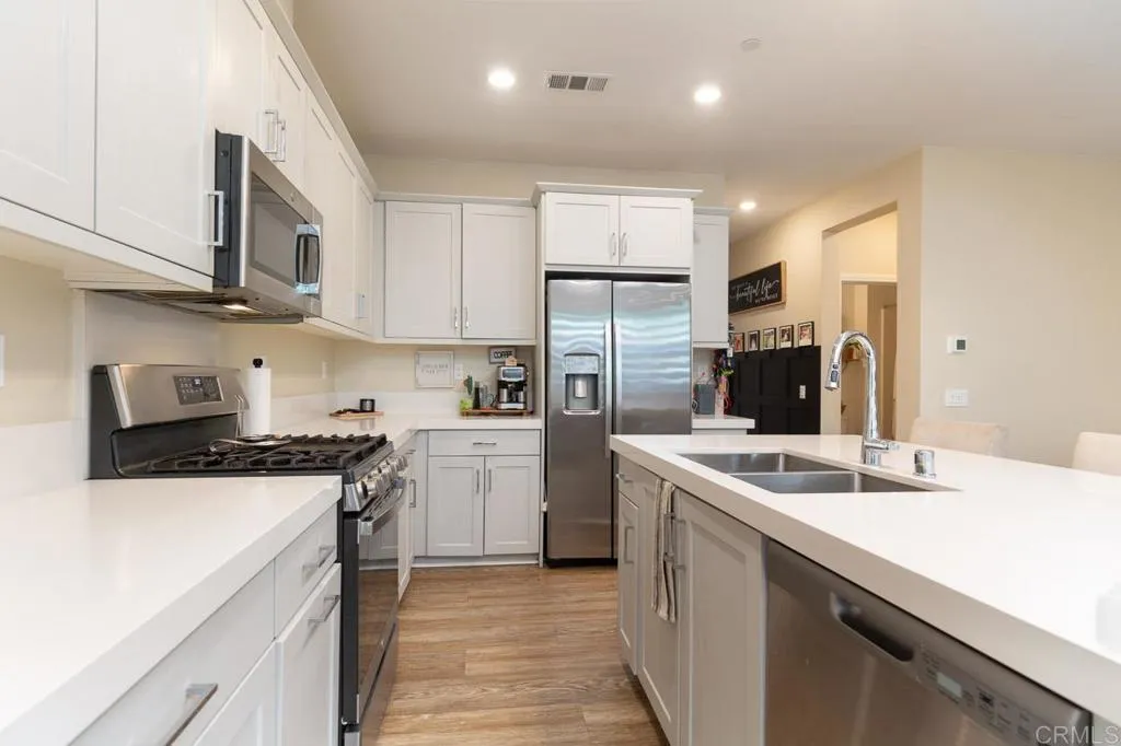 Photo #9: PTP2601344 Listing: Photo #9