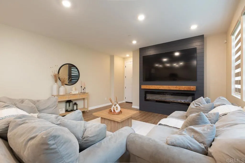 Photo #4: PTP2601344 Listing: Photo #4