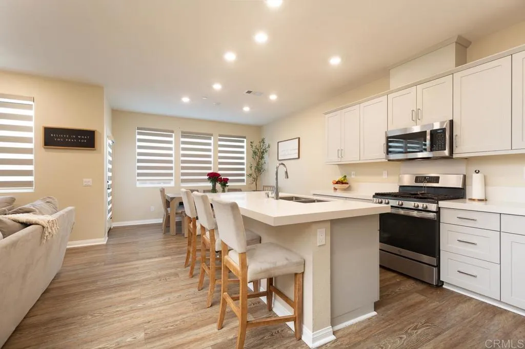 Photo #3: PTP2601344 Listing: Photo #3