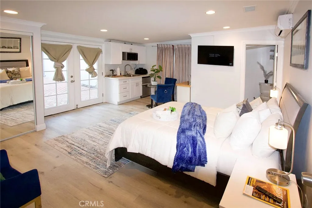 5929 Colfax Avenue, North Hollywood, CA 91601 - Main photo, North Hollywood, CA