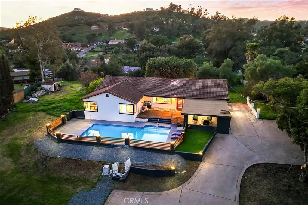 https://cdn.realtyfeed.com/cdn/127/306648226/453298f687cc42c8cae9c95be345a512.webp