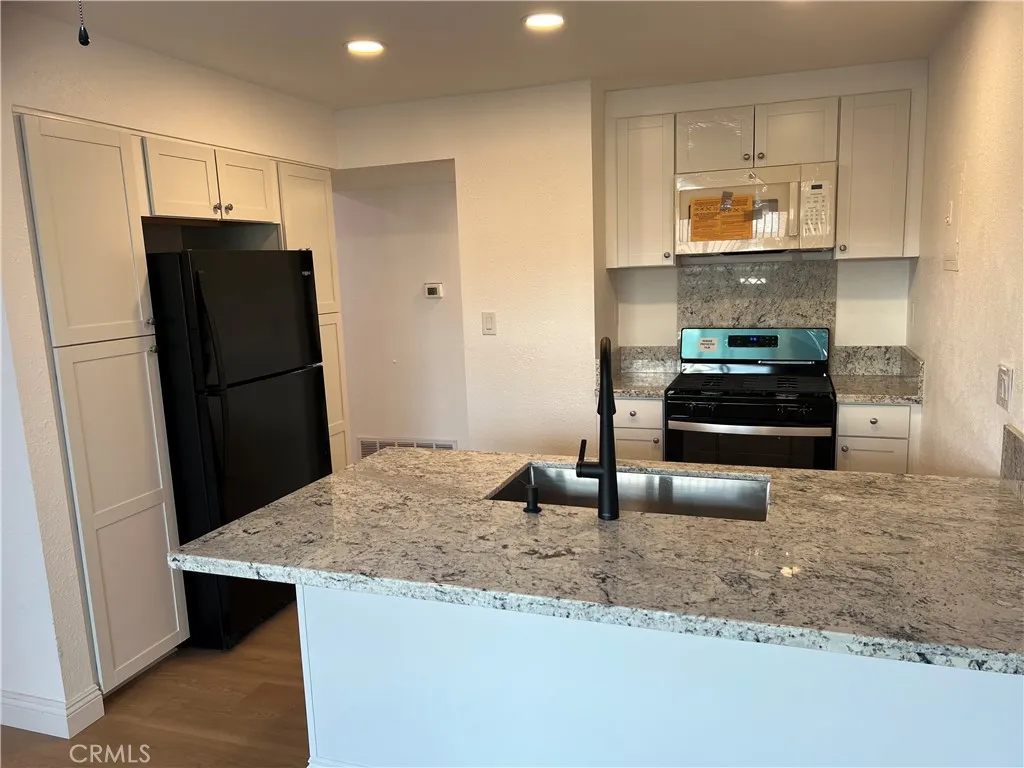 2255 Cahuiila Street Unit 73, Colton, CA 92324 - Photo 2 of 12, Colton, CA