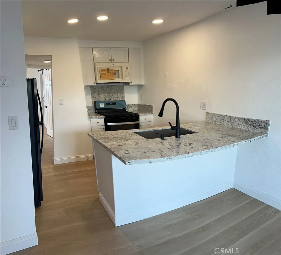 2255 Cahuiila Street 73