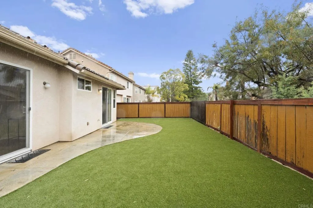 https://cdn.realtyfeed.com/cdn/127/306648357/eca004f1419163dc59943aef718966d1.webp