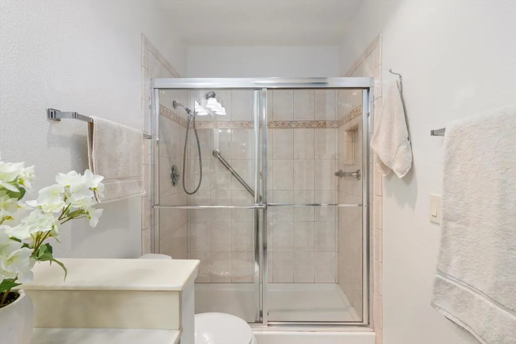 Photo #22: NDP2601641 Listing: Photo #22