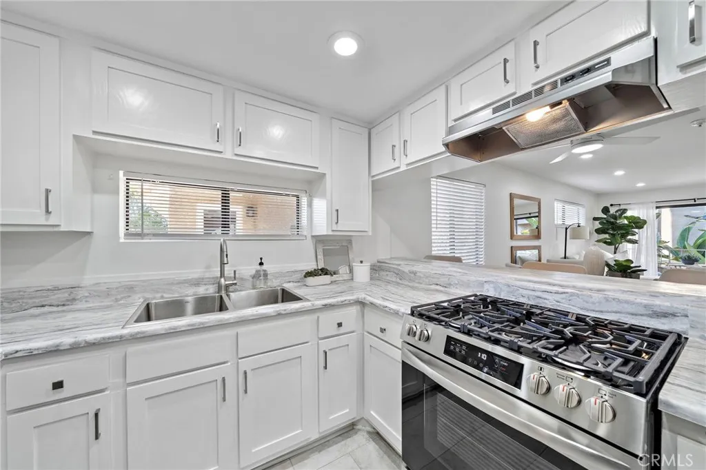 550 Orange Avenue Unit 229, Long Beach, CA 90802 - Photo 2 of 34, Long Beach, CA