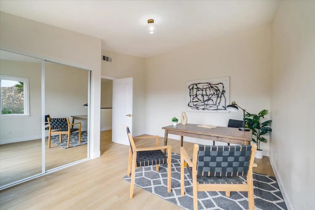 https://cdn.realtyfeed.com/cdn/127/306648405/68c706133524c9571fae3eda2b870c45.webp