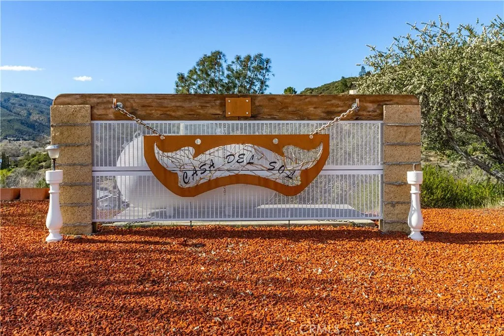 43738 Mountain View Rd, Lake Hughes, CA 93532 - Photo 4 of 60, Lake Hughes, CA