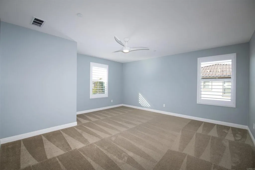 https://cdn.realtyfeed.com/cdn/127/306648442/2f5530d54aacd619f23b7b197deaf222.webp
