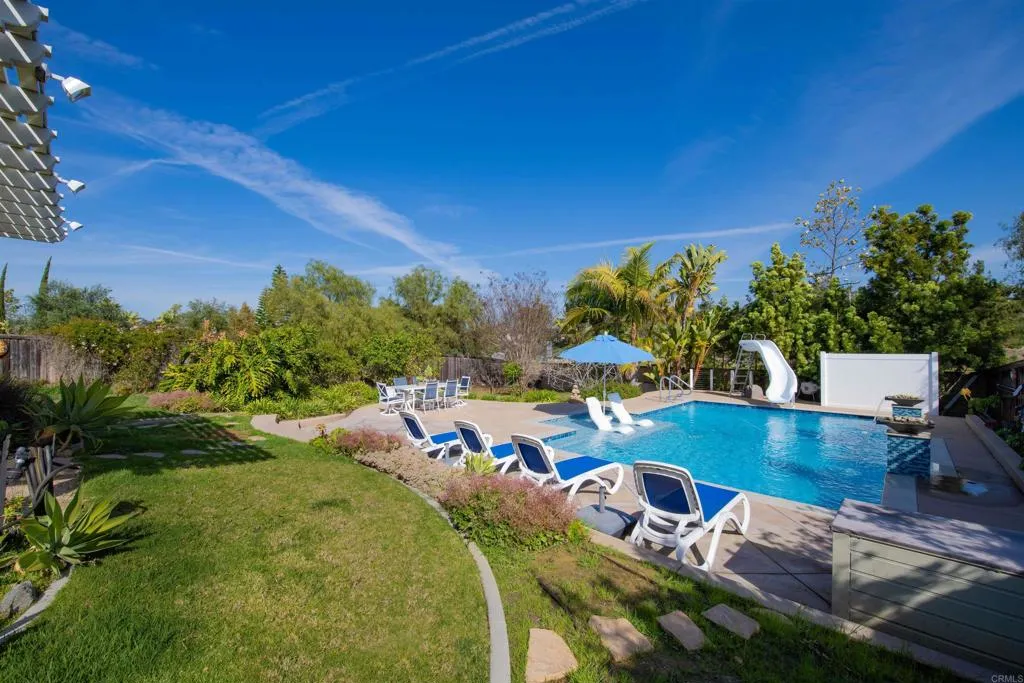 https://cdn.realtyfeed.com/cdn/127/306648442/cfae384a96eda0c057749405f6102f7c.webp