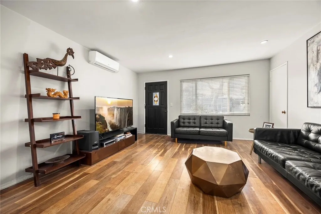 1030 Vernon Street, La Habra, CA 90631 - Photo 5 of 25, La Habra, CA