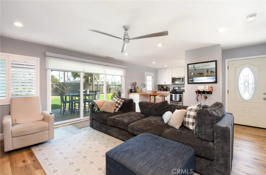 2252 Federal, Costa Mesa, CA 92627 - Photo 4 of 26, Costa Mesa, CA