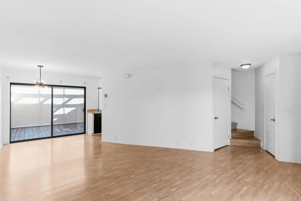 Photo #2: NDP2601647 Listing: Photo #2