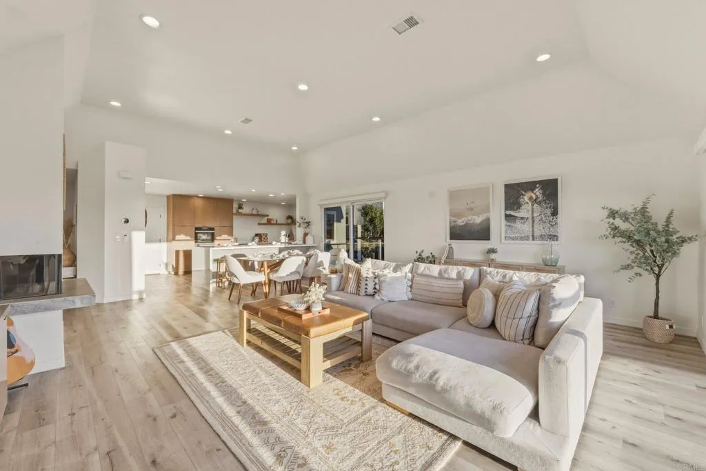 1712 Burgundy Road, Encinitas, CA, 92024 1712 Burgundy Road, Encinitas, CA, 92024