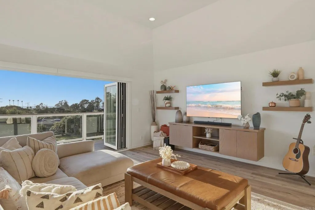 1712 Burgundy Road, Encinitas, CA, 92024 1712 Burgundy Road, Encinitas, CA, 92024