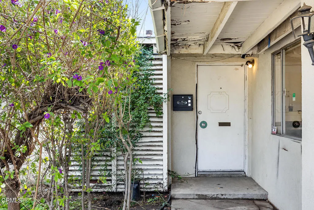 11158 Orion Avenue, Los Angeles, CA 91345 - Photo 2 of 23, Los Angeles, CA