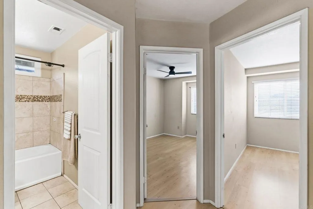 https://cdn.realtyfeed.com/cdn/127/306648551/1baa51de869efd3279fdf111ab76838f.webp