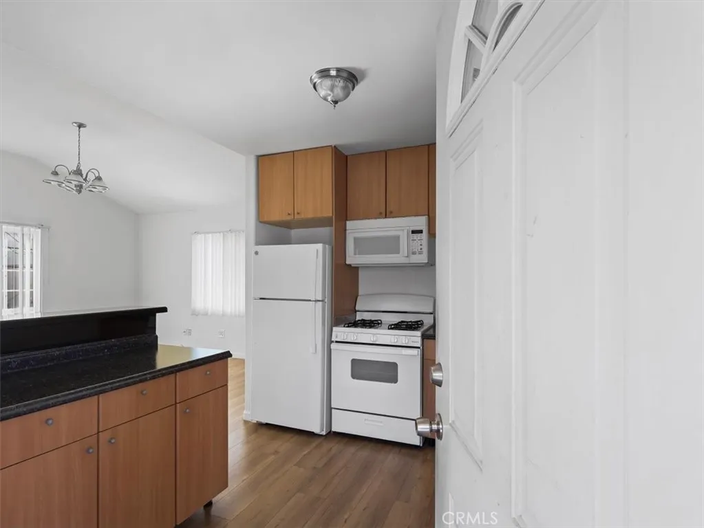 1168 Justin Avenue, Glendale, CA 91201 - Photo 5 of 39, Glendale, CA