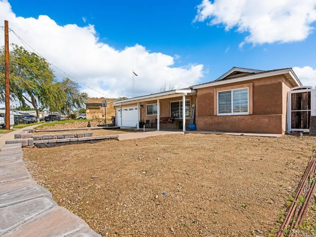 https://cdn.realtyfeed.com/cdn/127/306648572/2f4f08a22230ab76fba19361ba735998.webp