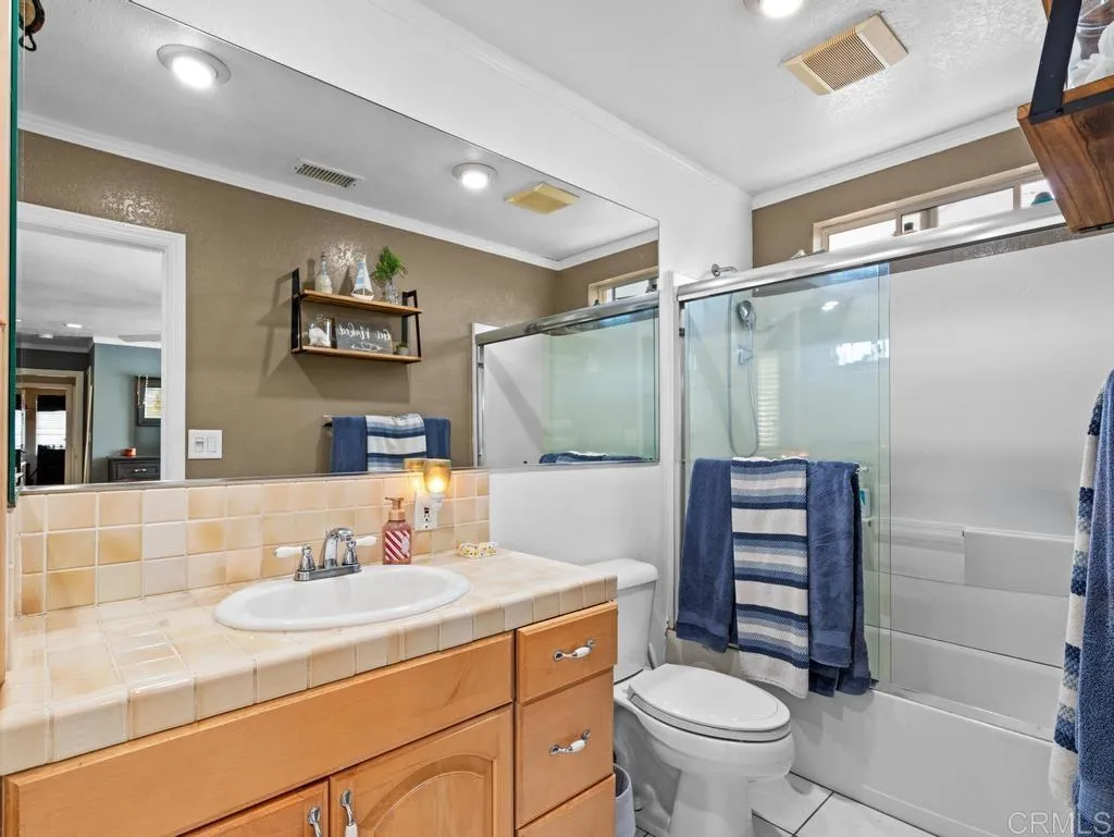 https://cdn.realtyfeed.com/cdn/127/306648572/8c73130d8762ee2b192aef20f369e97c.webp