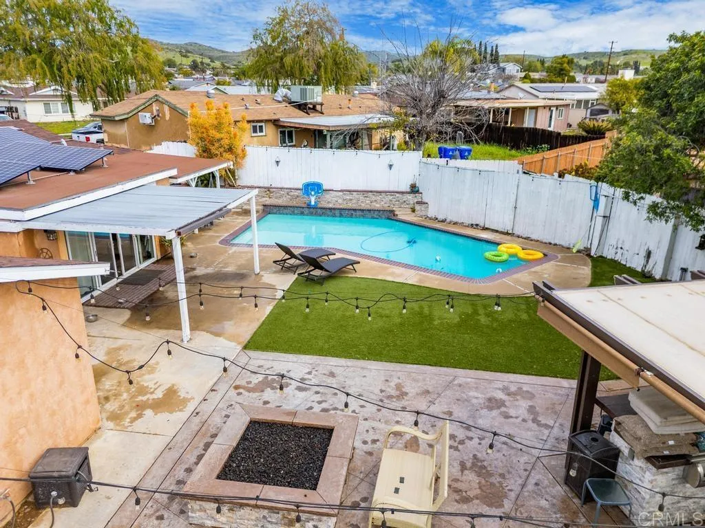 https://cdn.realtyfeed.com/cdn/127/306648572/8d08e8b687c893610442d39f35ef2f22.webp