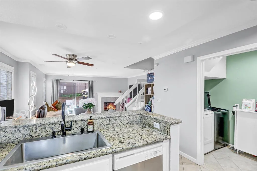 https://cdn.realtyfeed.com/cdn/127/306648573/9eca32308ef3599973198726a8ff9316.webp