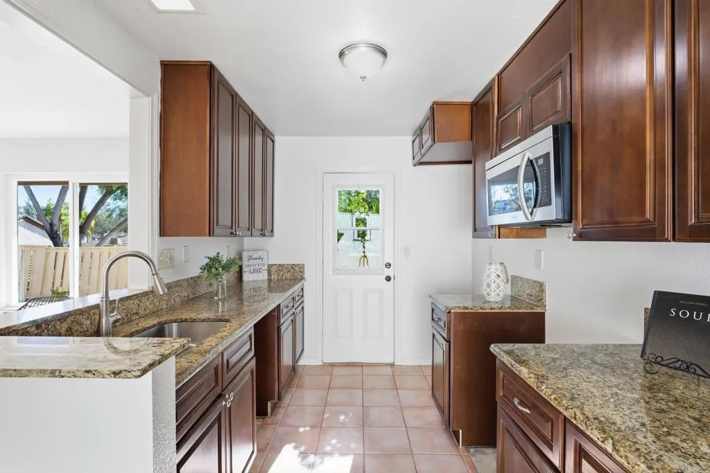 Photo #18: PTP2601359 Listing: Photo #18