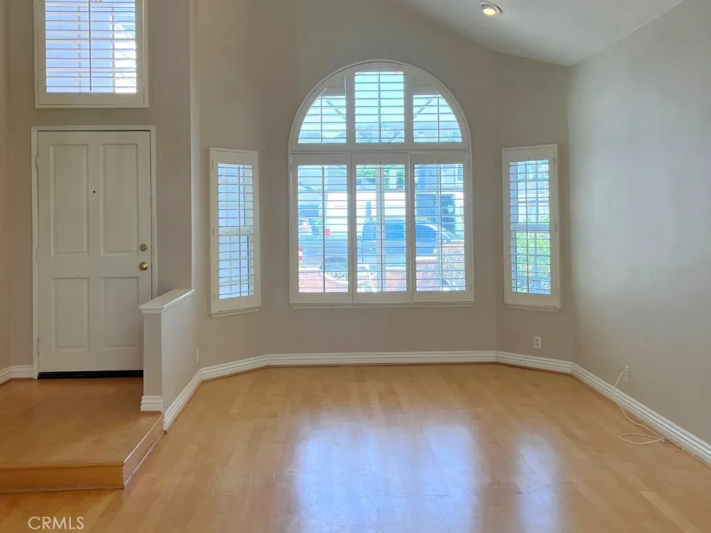 21241 Oakridge, Trabuco Canyon, CA 92679 - Photo 4 of 33, Trabuco Canyon, CA