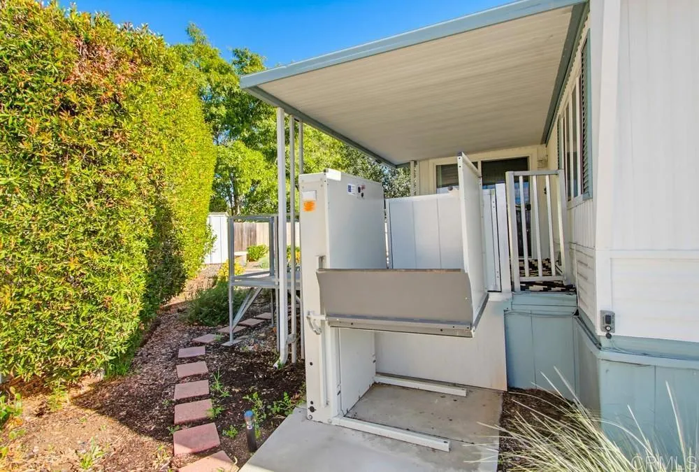 https://cdn.realtyfeed.com/cdn/127/306648616/24f3f519bbe0c0192a904698ea405a33.webp