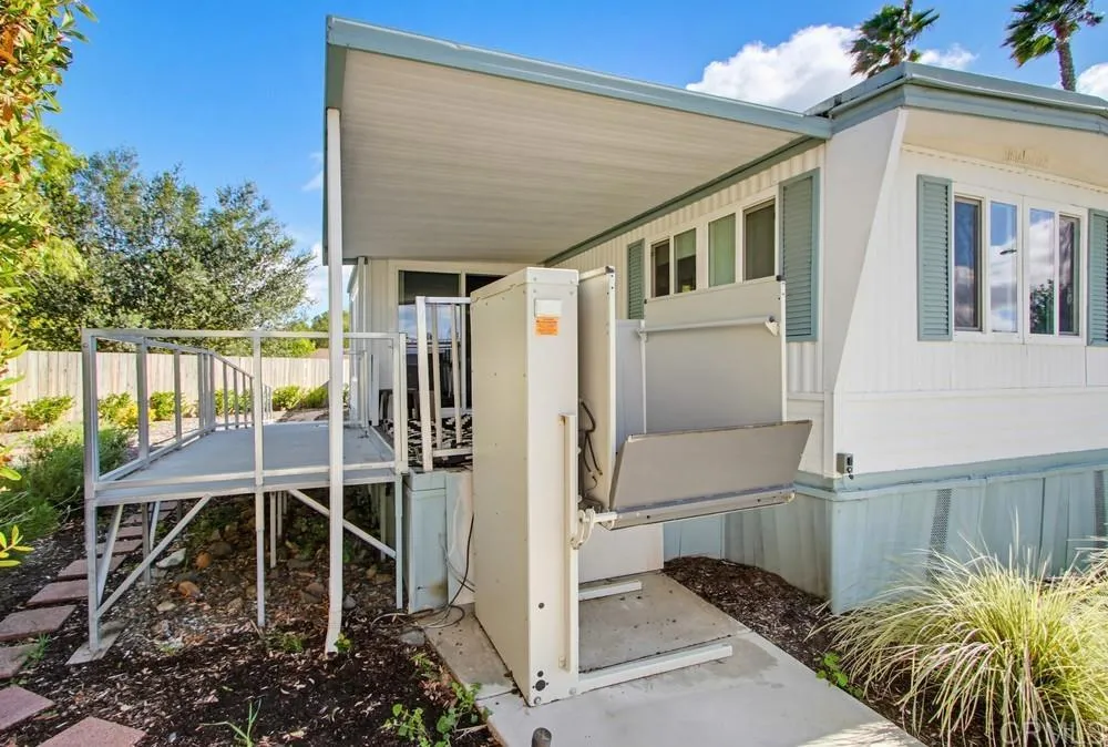 https://cdn.realtyfeed.com/cdn/127/306648616/bc280825135fc09a090851f94111c056.webp