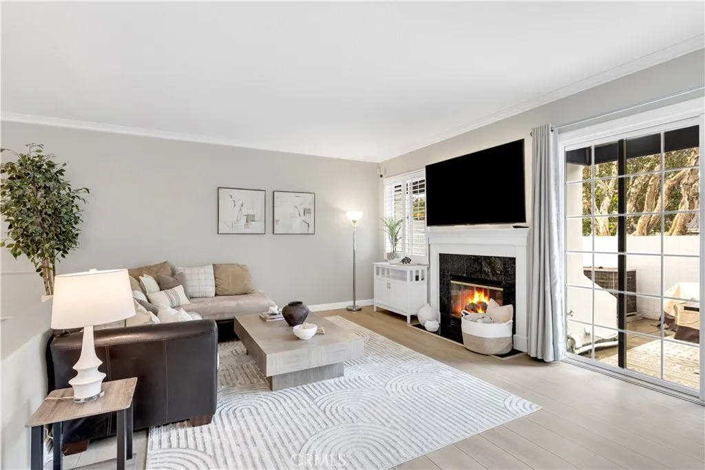 Huntington Beach, CA 92648