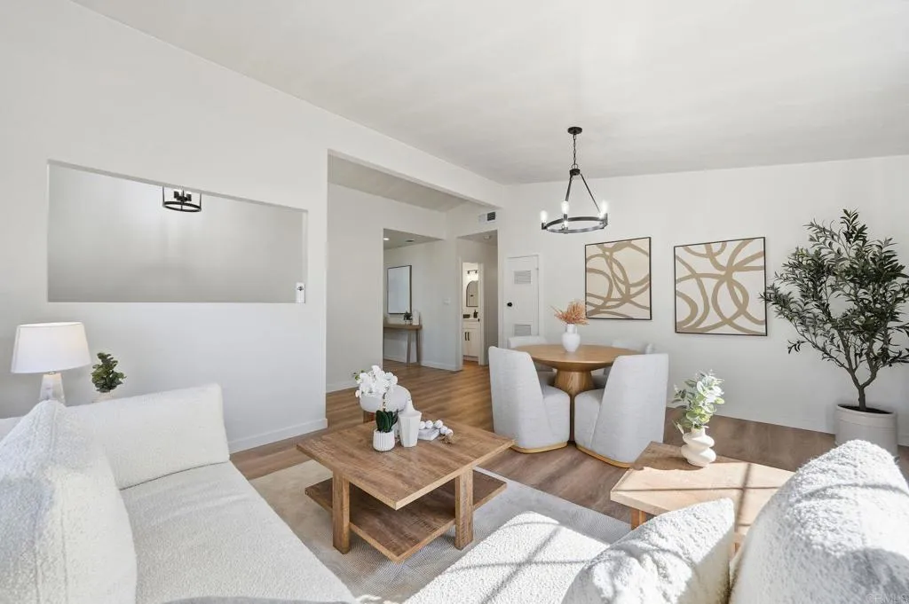 https://cdn.realtyfeed.com/cdn/127/306648630/1e2bdbf686725d8b0661f90423b814bd.webp
