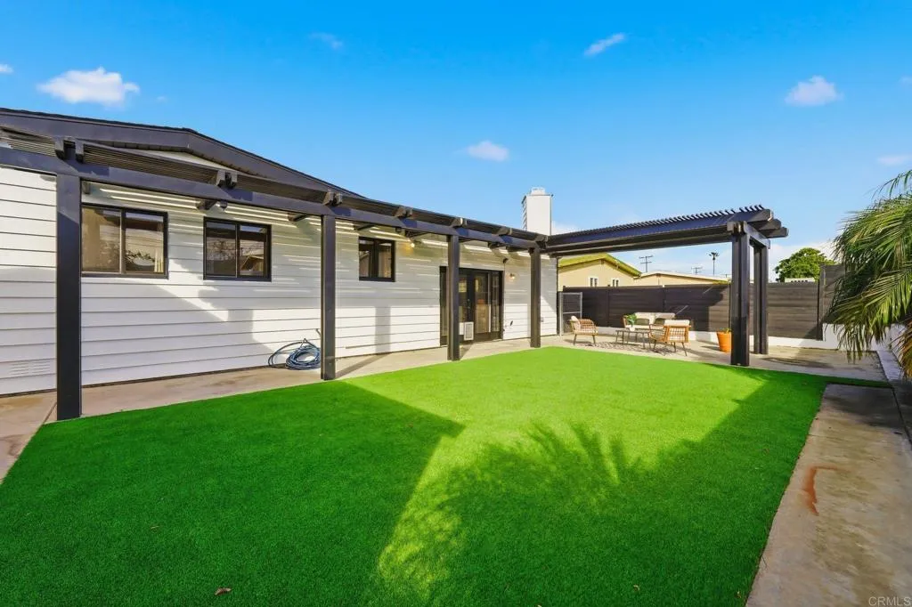 https://cdn.realtyfeed.com/cdn/127/306648630/77276048c3b516cd5ffdb558bd3358ac.webp