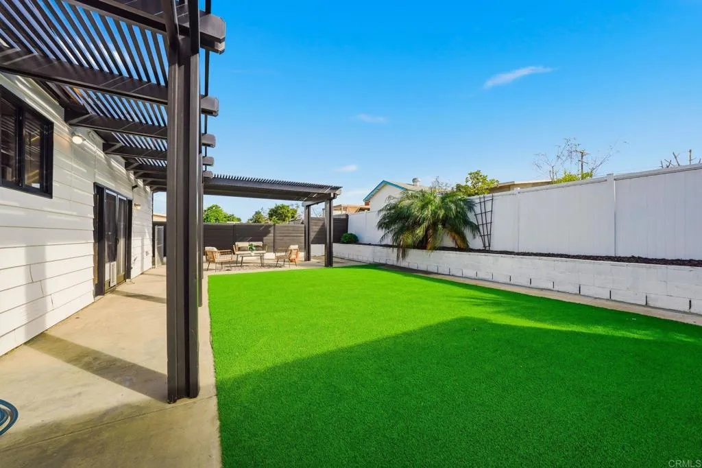 https://cdn.realtyfeed.com/cdn/127/306648630/b42eb6727fc05fb08cb270b130475d73.webp