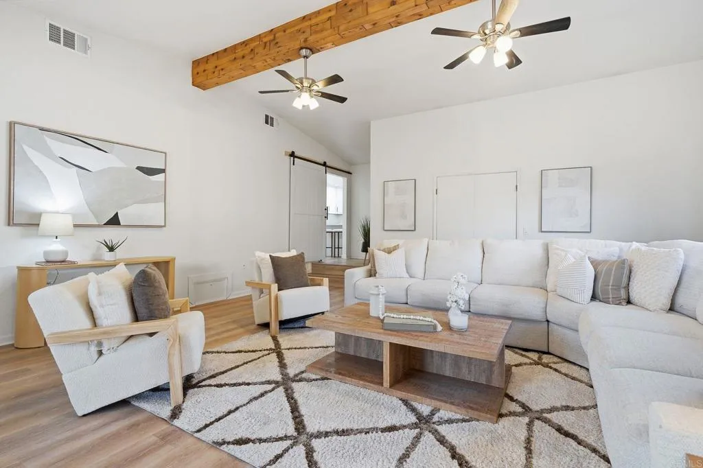 https://cdn.realtyfeed.com/cdn/127/306648630/b5802a06fdd6504bab5f01e4c080251e.webp